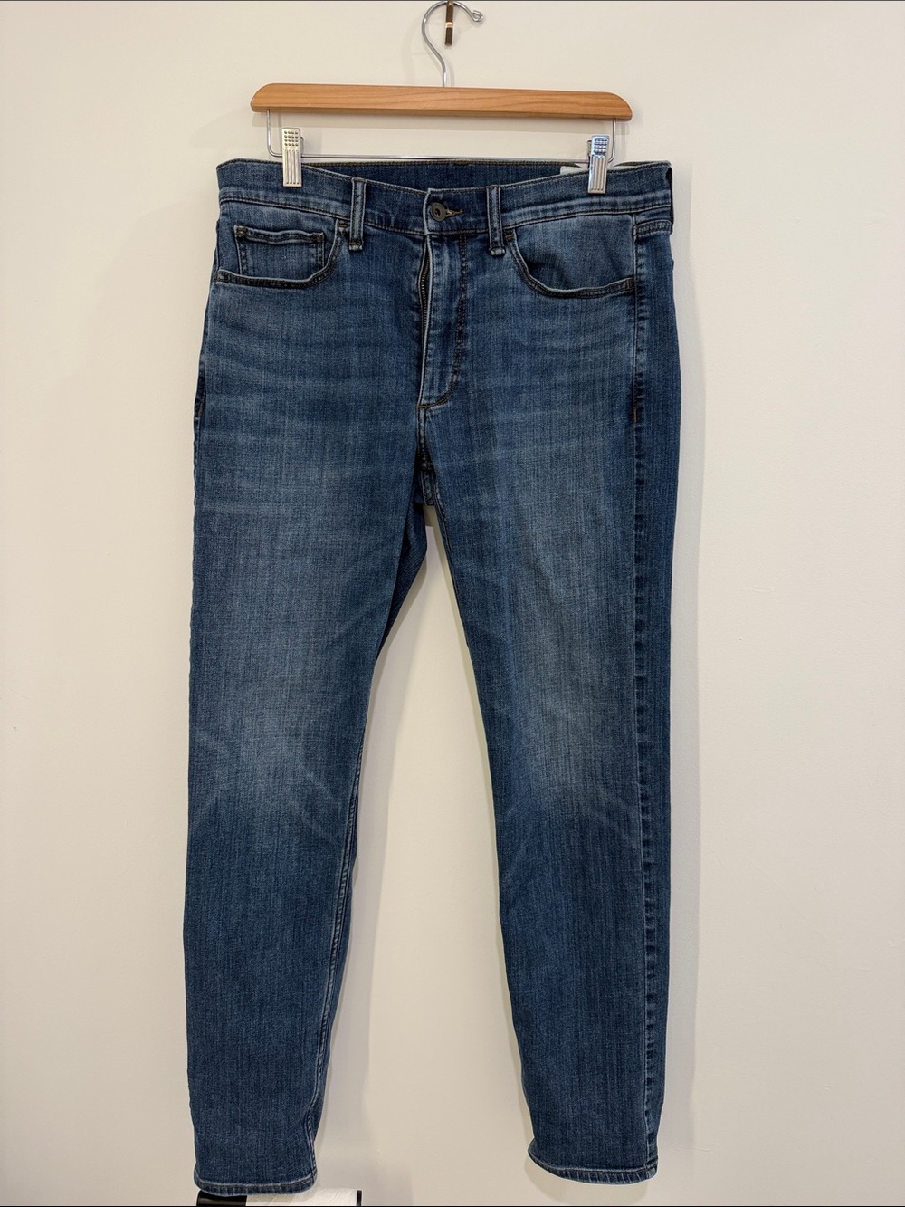 rag & bone Men's Slim Straight Jeans in Medium Blue